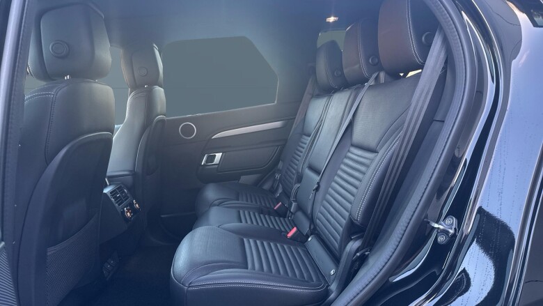 Land Rover Discovery 3.0 D250 R-Dynamic SE 5dr Auto Diesel Station Wagon